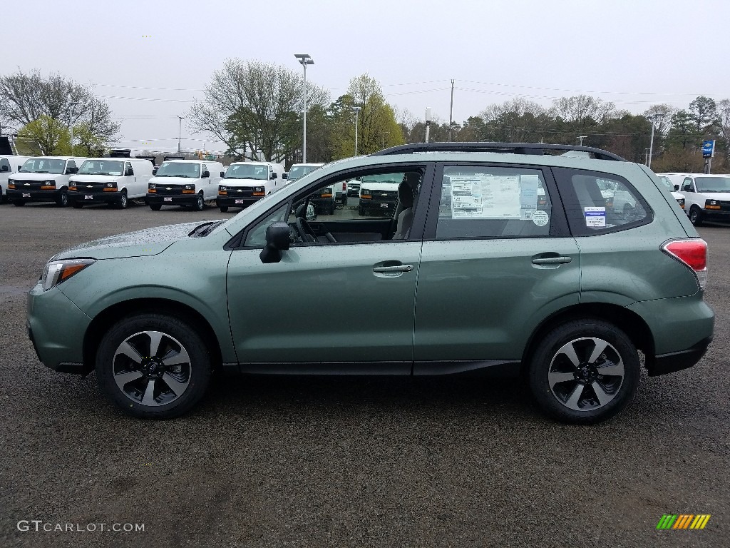 2017 Forester 2.5i - Jasmine Green Metallic / Gray photo #3