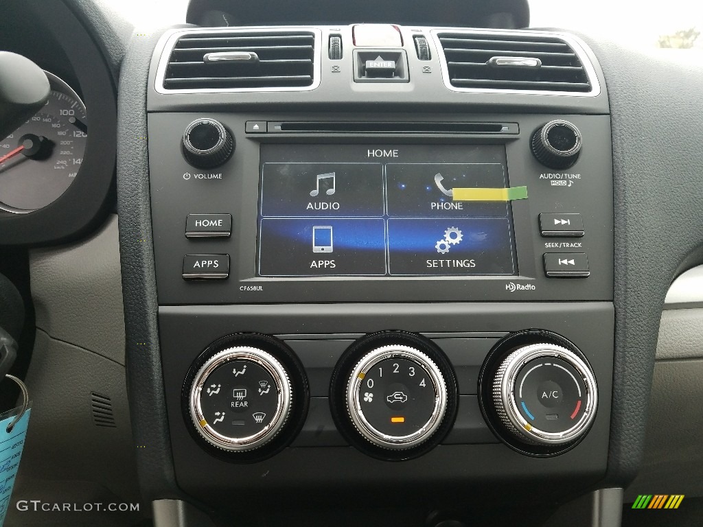 2017 Forester 2.5i - Jasmine Green Metallic / Gray photo #10