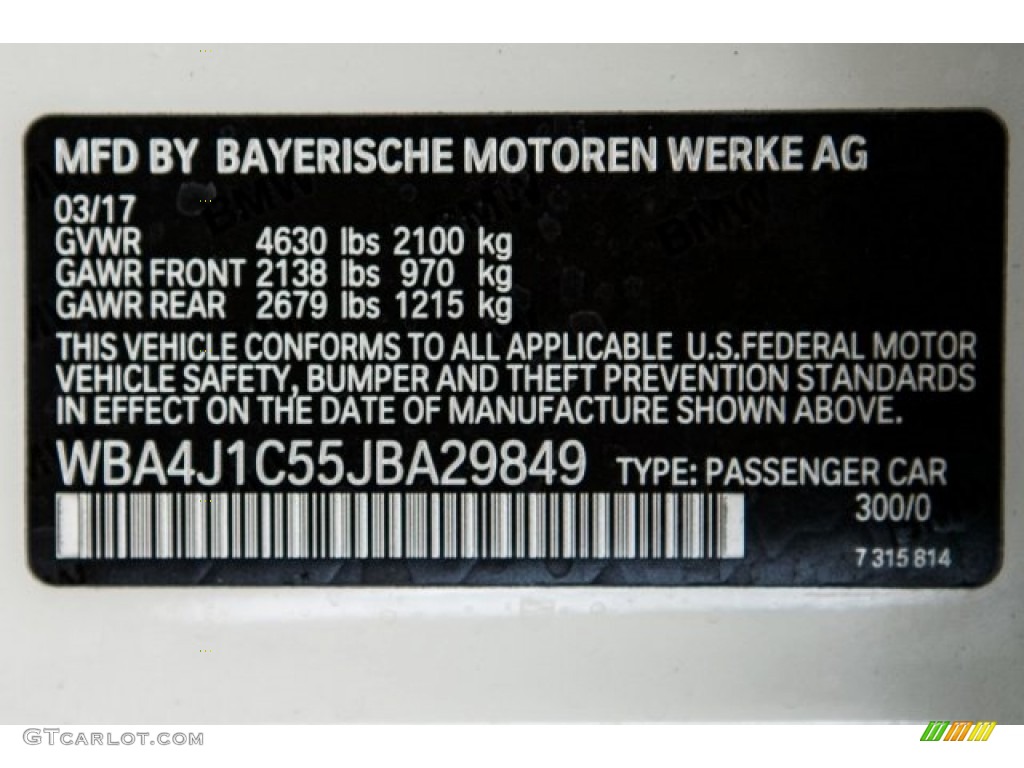 2018 4 Series Color Code 300 for Alpine White Photo #120031551
