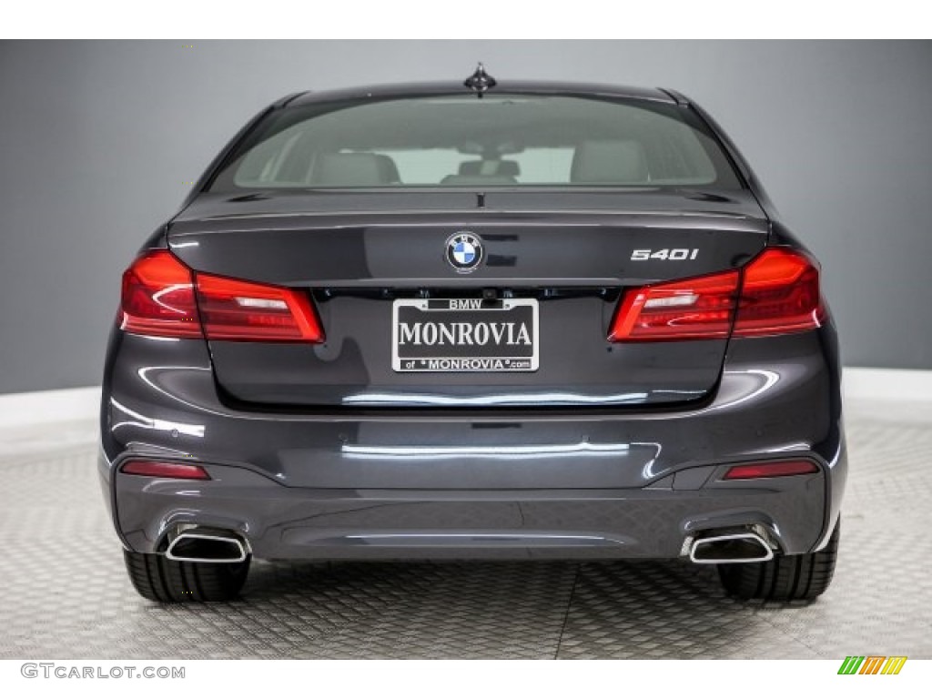 2017 5 Series 540i Sedan - Dark Graphite Metallic / Black photo #4