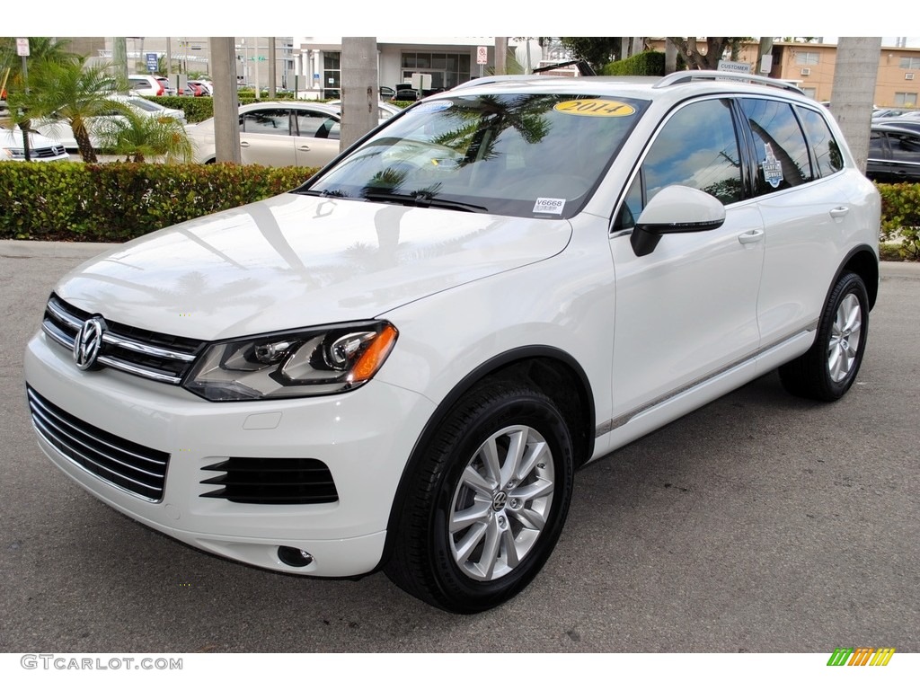 2014 Volkswagen Touareg V6 Sport 4Motion Exterior Photos