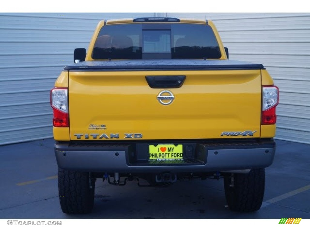 2016 TITAN XD PRO-4X Crew Cab 4x4 - Solar Flare Yellow / Black photo #6