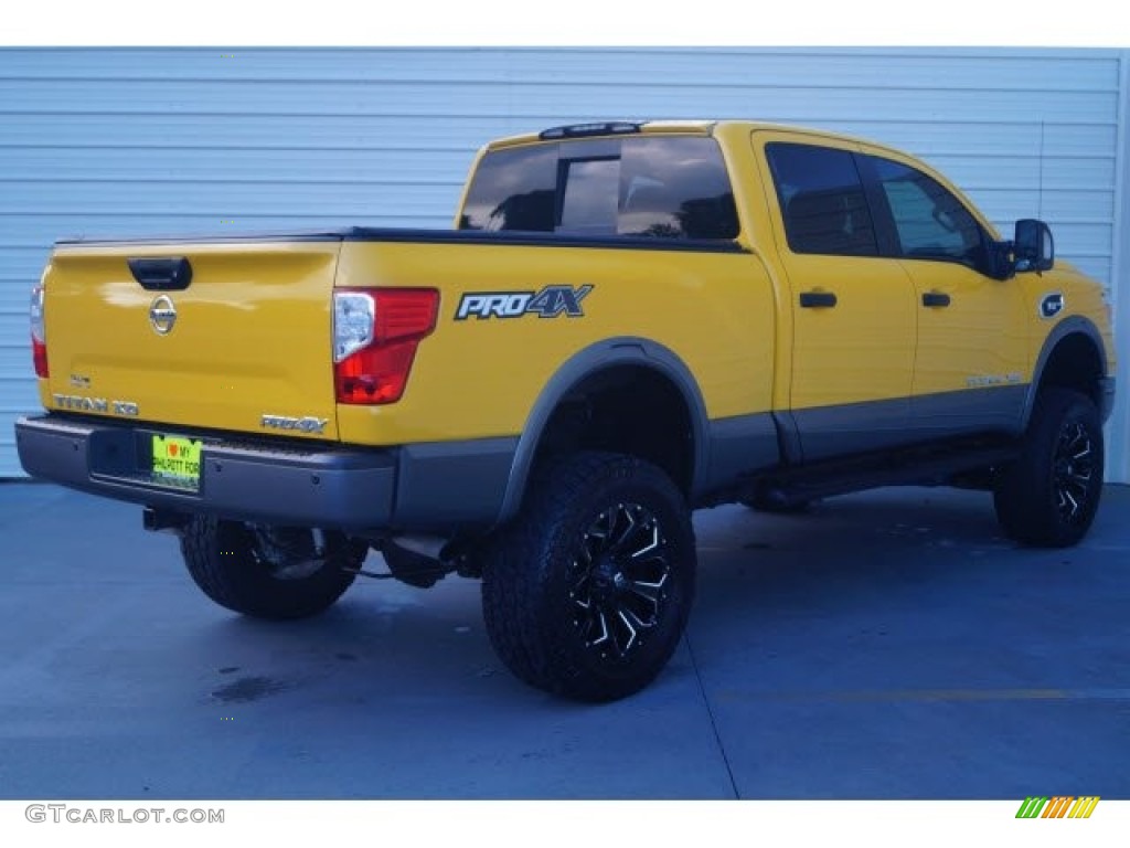 2016 TITAN XD PRO-4X Crew Cab 4x4 - Solar Flare Yellow / Black photo #7