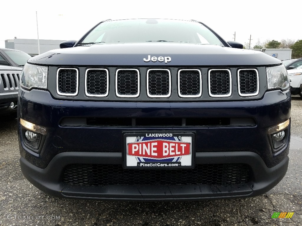 2017 Compass Latitude 4x4 - True Blue Pearl / Black photo #2