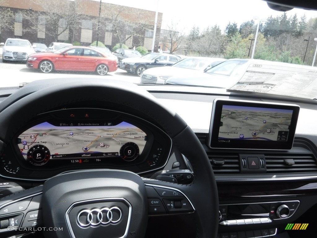 2018 Audi Q5 2.0 TFSI Premium quattro Navigation Photos