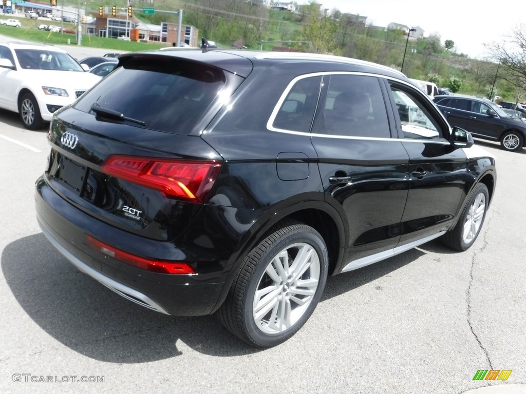 Mythos Black Metallic 2018 Audi Q5 2.0 TFSI Premium Plus quattro Exterior Photo #120043047