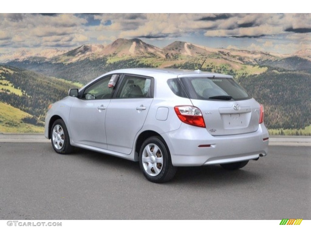 2010 Matrix 1.8 - Classic Silver Metallic / Ash Gray photo #7