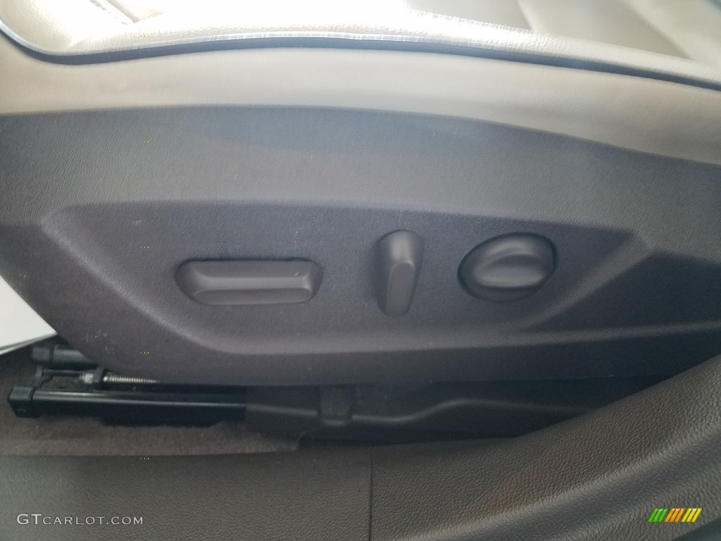 2016 Malibu Limited LTZ - Butte Red Metallic / Cocoa/Light Neutral photo #9