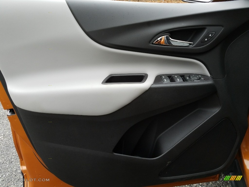 2018 Chevrolet Equinox LS AWD Medium Ash Gray Door Panel Photo #120048033