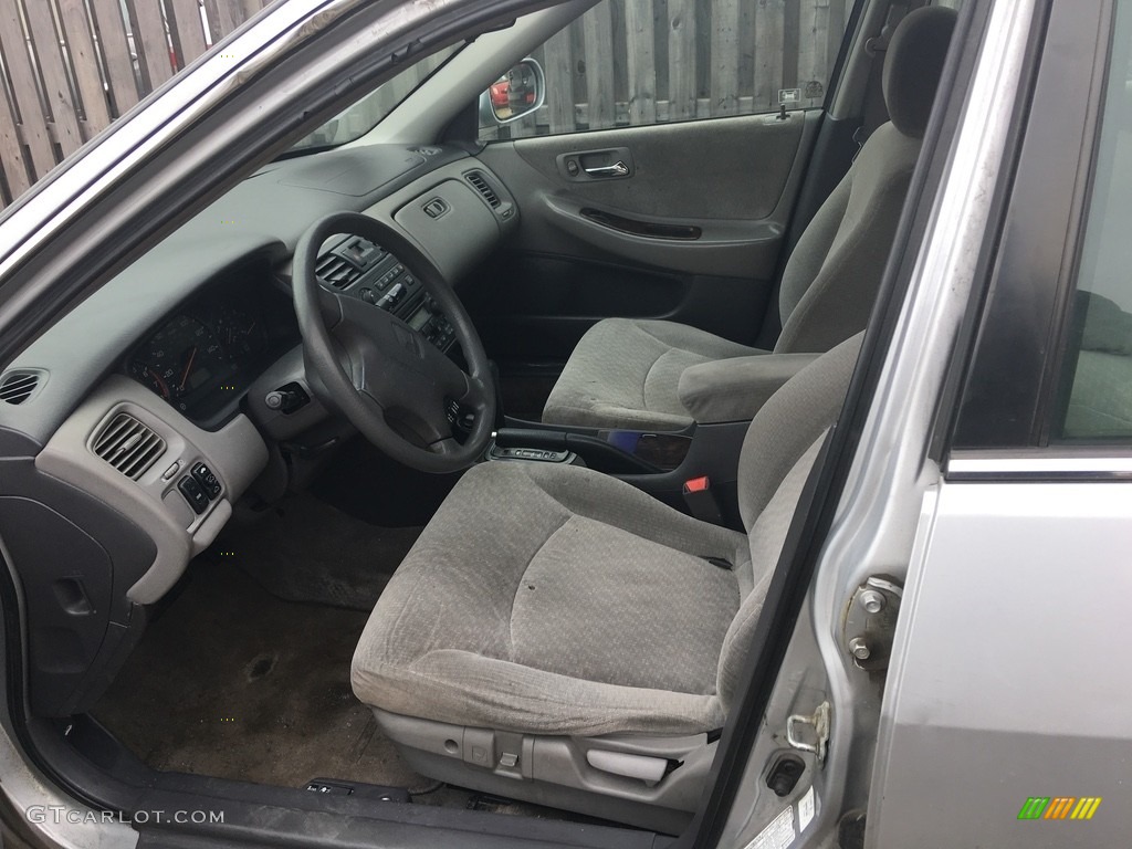 2002 Accord SE Sedan - Satin Silver Metallic / Quartz Gray photo #4