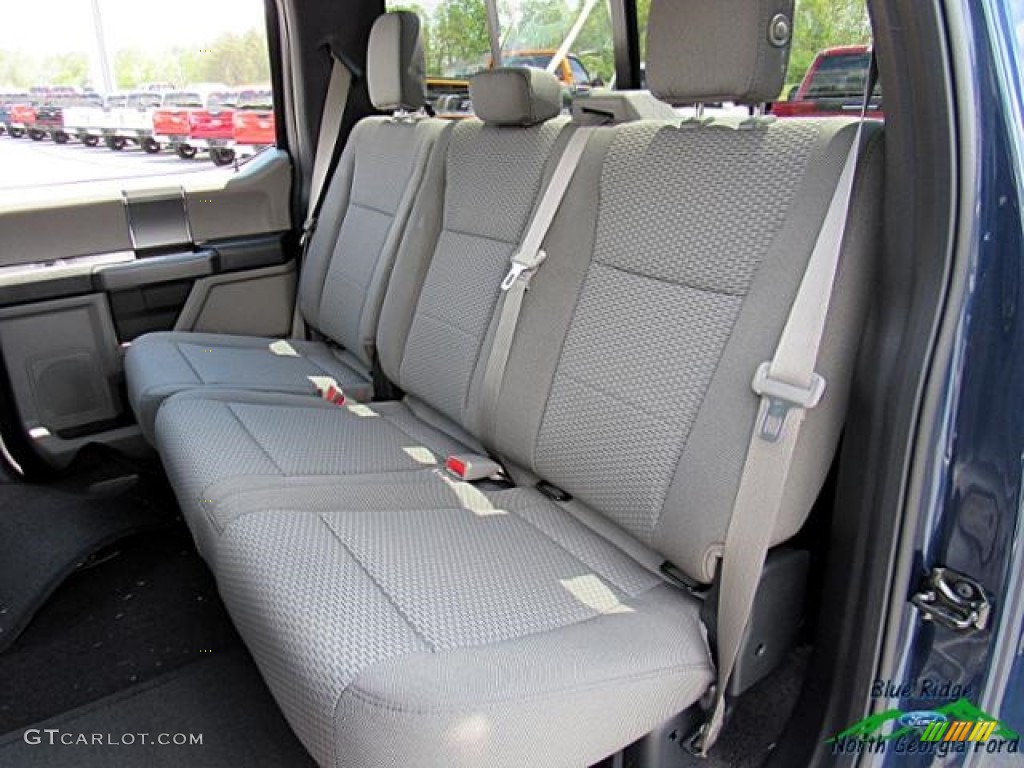 2017 F150 XLT SuperCrew 4x4 - Blue Jeans / Earth Gray photo #13