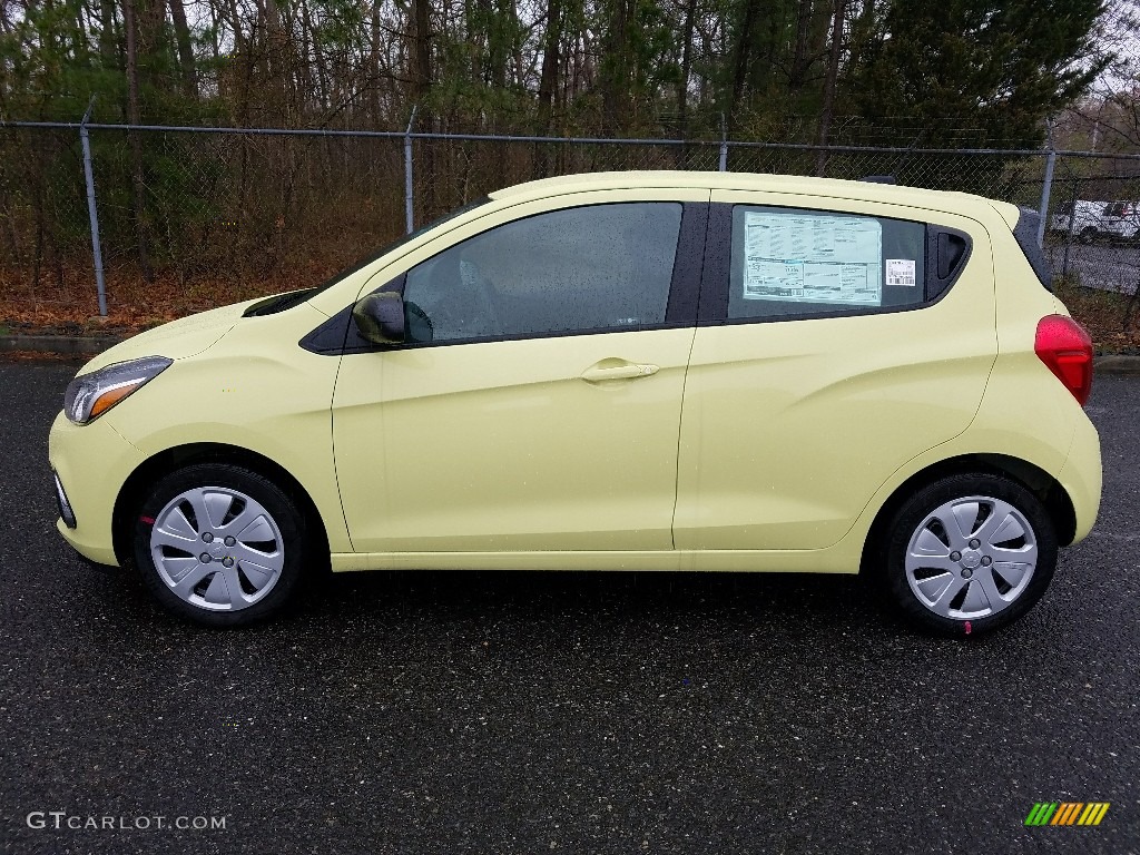 2017 Spark LS - Brimstone / Jet Black photo #3
