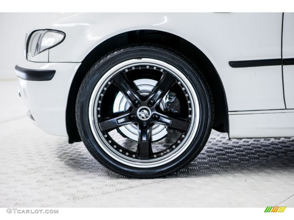 2005 3 Series 325i Sedan - Alpine White / Black photo #8