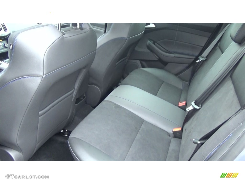 2017 Focus RS Hatch - Stealth Gray / Charcoal Black Recaro Leather photo #21