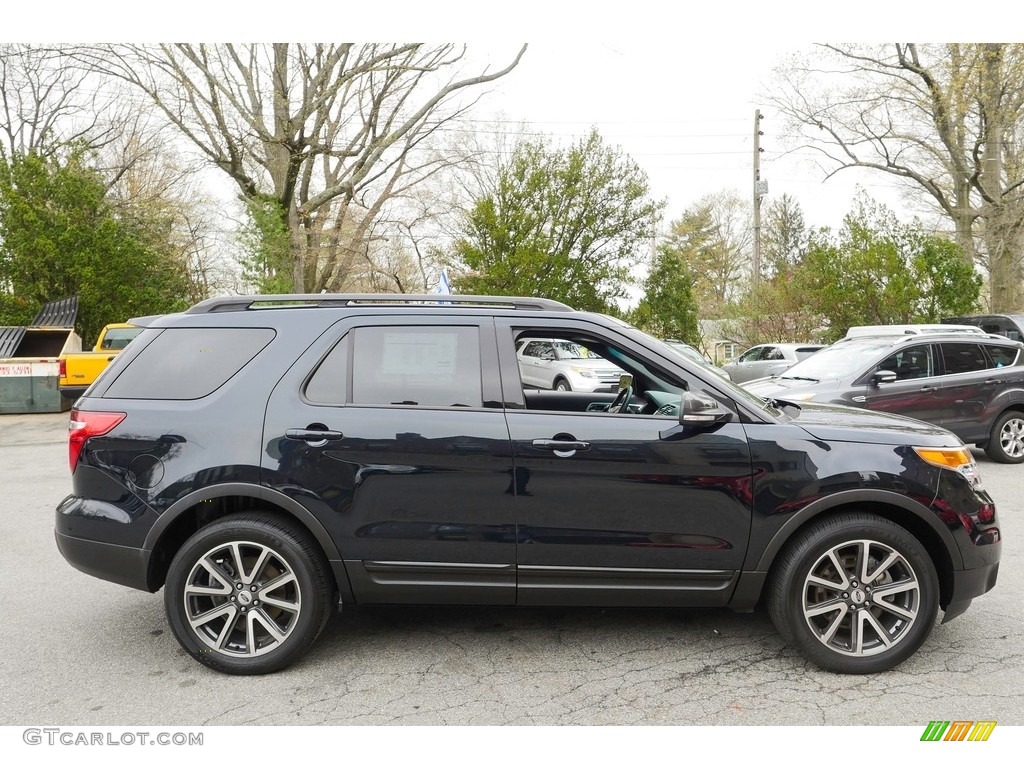 2015 Explorer XLT 4WD - Dark Side / Charcoal Black photo #10