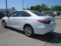 Blizzard White Pearl - Camry XLE Photo No. 23
