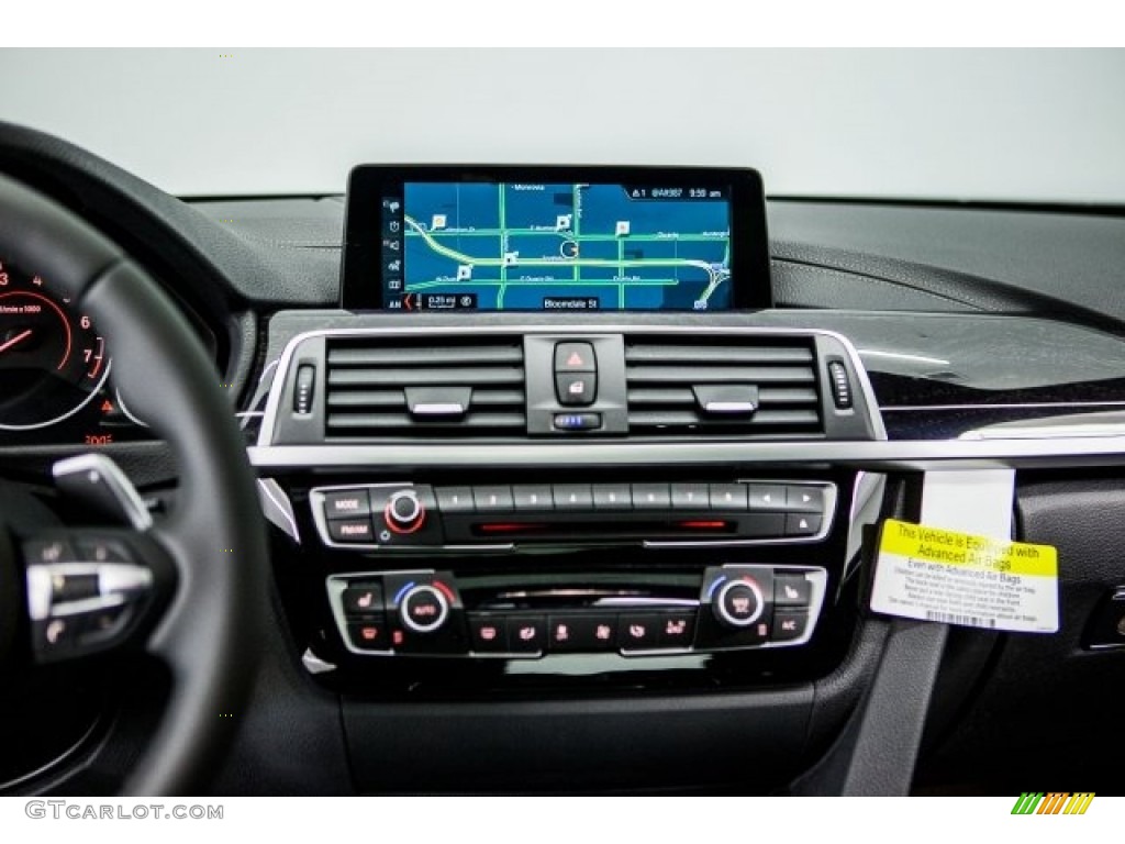 2018 BMW 4 Series 440i Gran Coupe Controls Photo #120064171