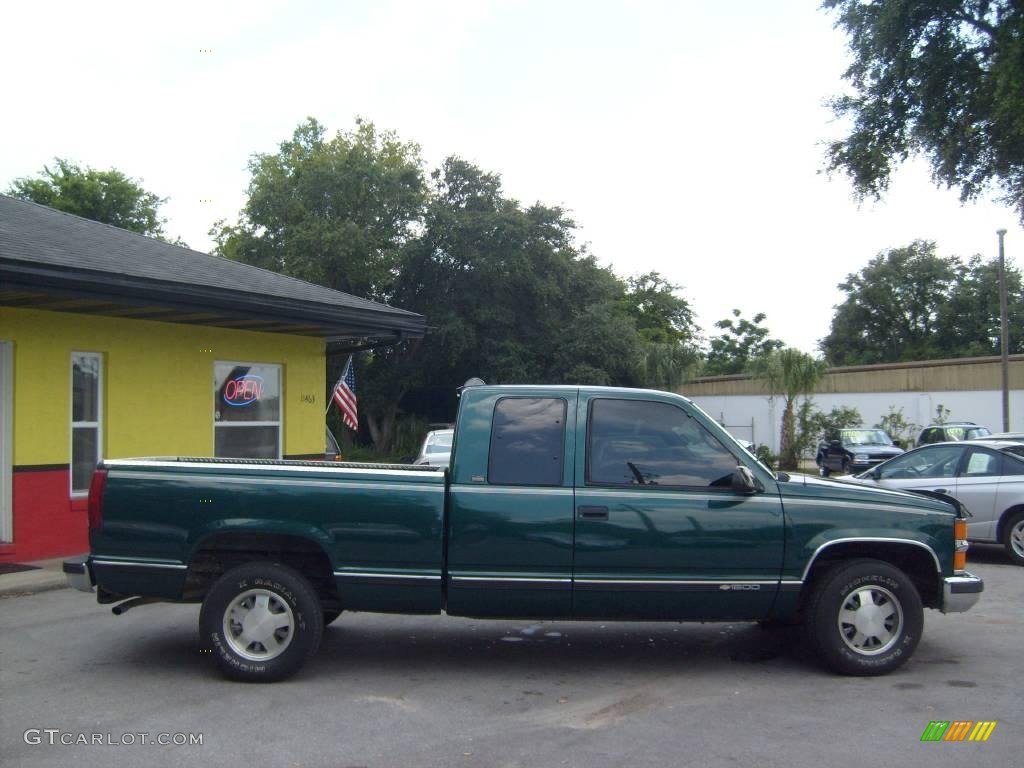 1997 C/K C1500 Silverado Extended Cab - Emerald Green Metallic / Neutral Shale photo #2