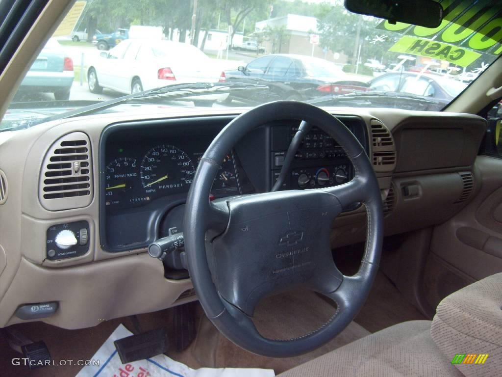 1997 C/K C1500 Silverado Extended Cab - Emerald Green Metallic / Neutral Shale photo #17