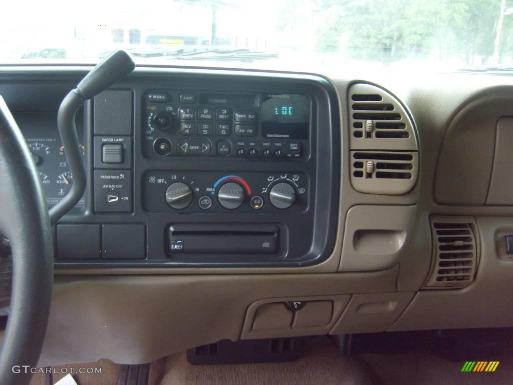 1997 C/K C1500 Silverado Extended Cab - Emerald Green Metallic / Neutral Shale photo #22