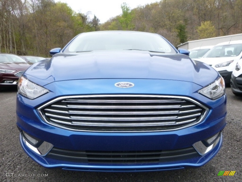 2017 Fusion SE - Lightning Blue / Ebony photo #4