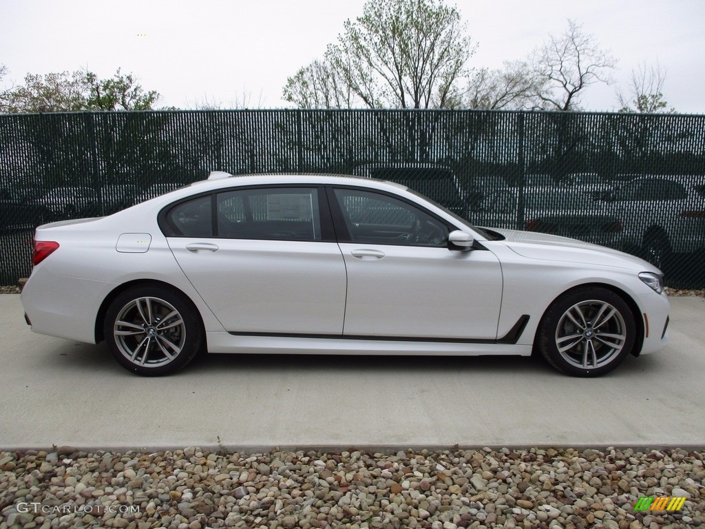 Mineral White Metallic 2018 BMW 7 Series 750i xDrive Sedan Exterior Photo #120067152