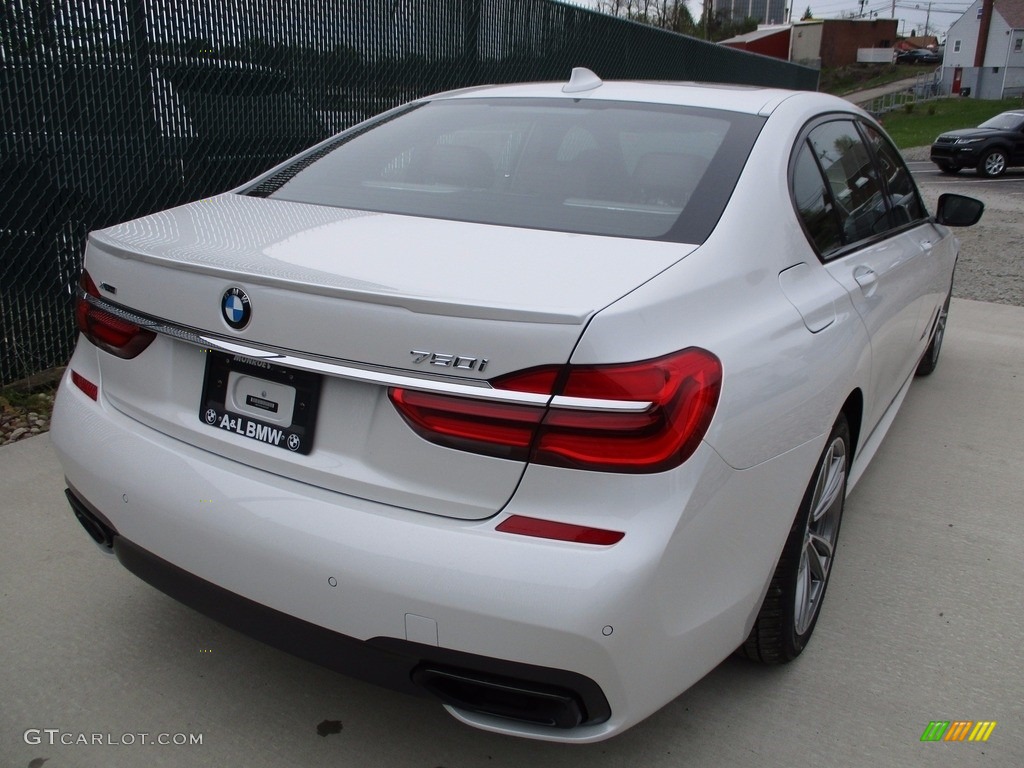 2018 7 Series 750i xDrive Sedan - Mineral White Metallic / Mocha photo #4