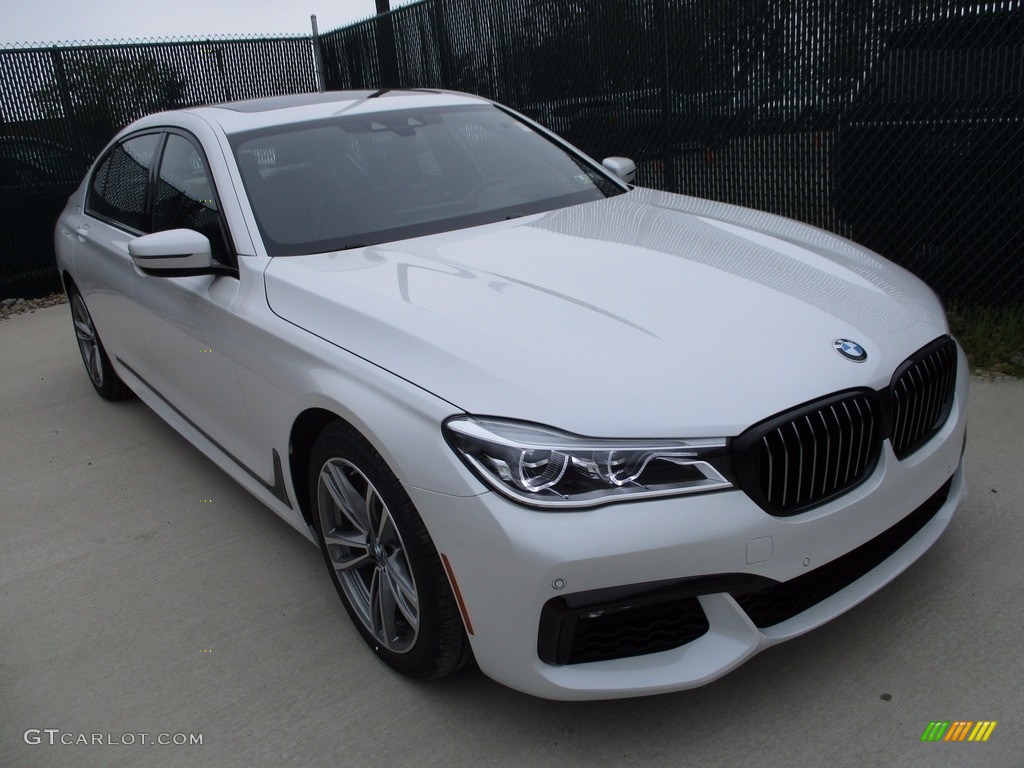 2018 7 Series 750i xDrive Sedan - Mineral White Metallic / Mocha photo #5