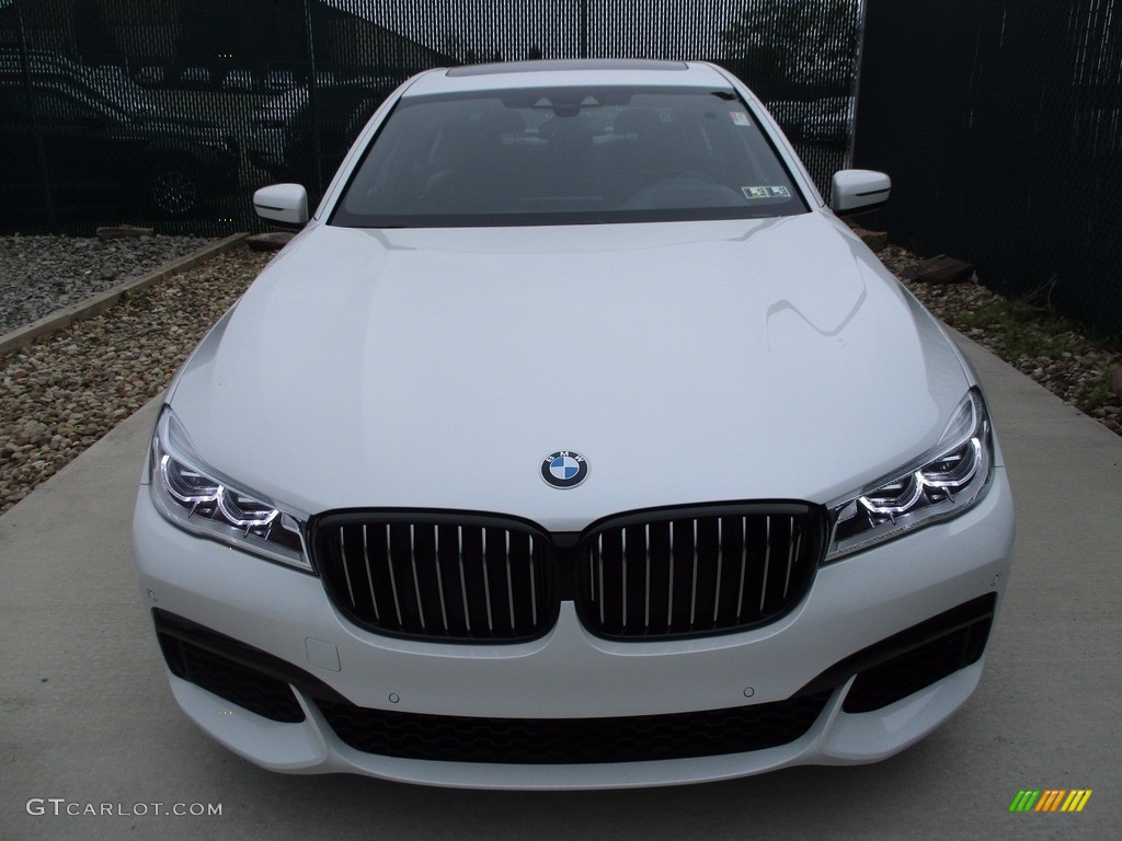 2018 7 Series 750i xDrive Sedan - Mineral White Metallic / Mocha photo #6