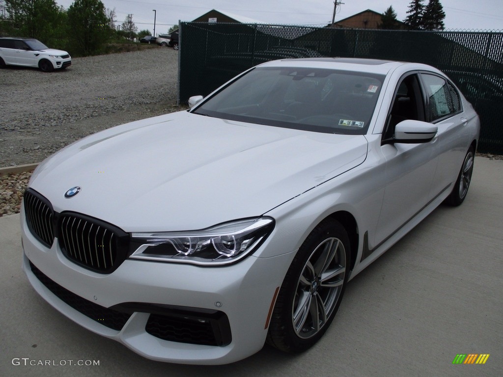2018 7 Series 750i xDrive Sedan - Mineral White Metallic / Mocha photo #7
