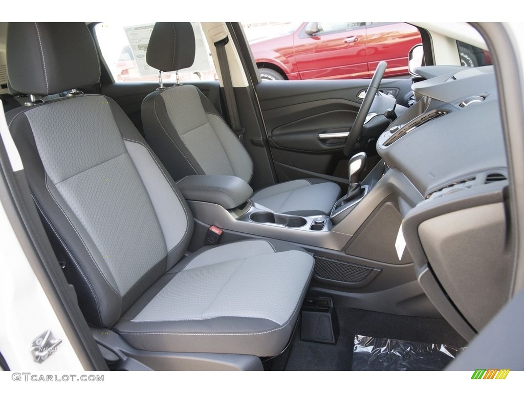 2017 Ford C-Max Hybrid SE Front Seat Photos