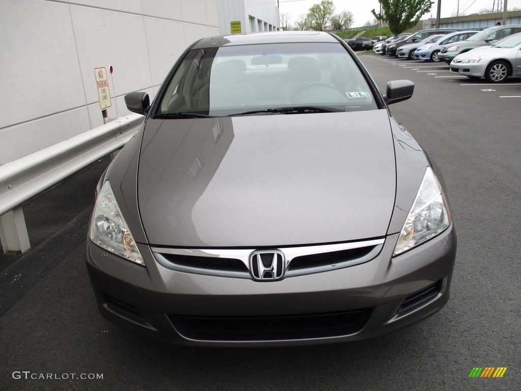 2007 Accord EX-L Sedan - Carbon Bronze Pearl / Ivory photo #8