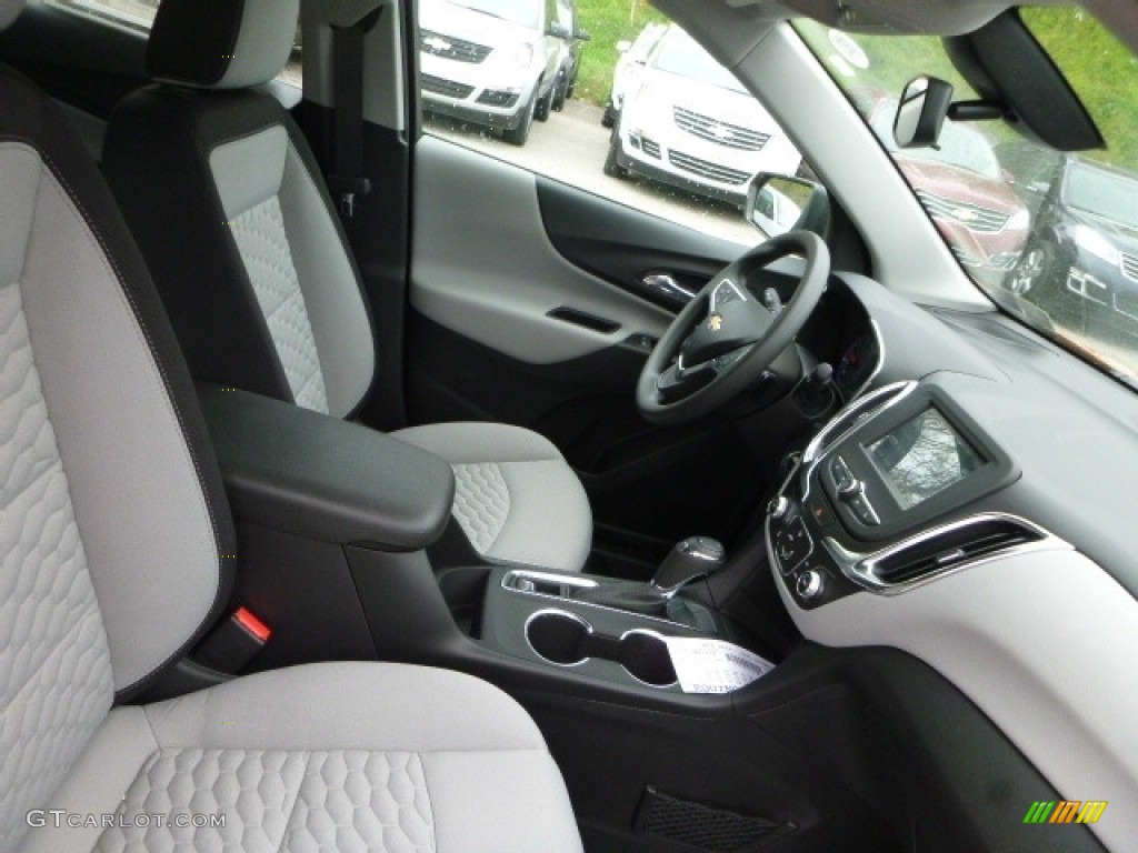 2018 Chevrolet Equinox LS Front Seat Photo #120074502