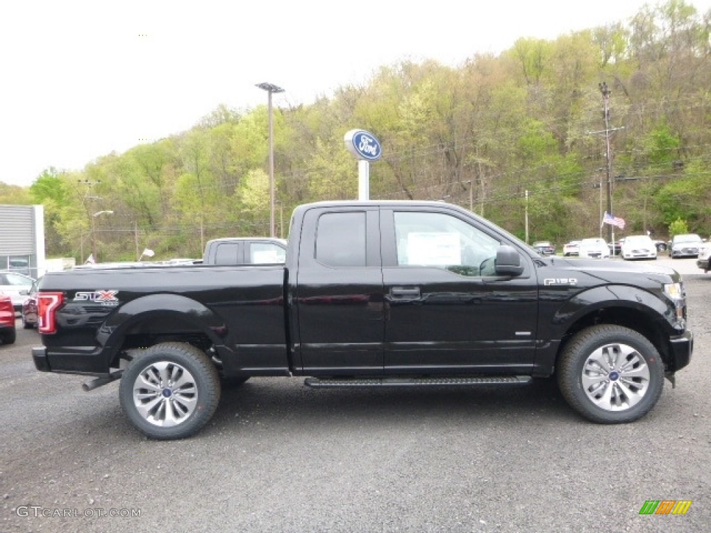 2017 F150 XL SuperCab 4x4 - Shadow Black / Black photo #1