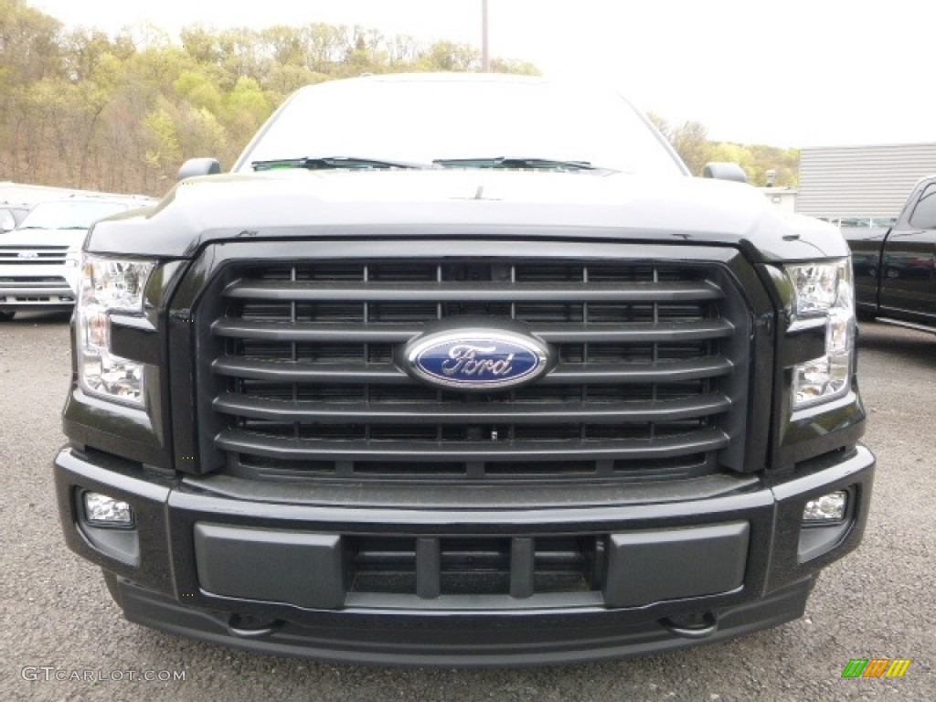 2017 F150 XL SuperCab 4x4 - Shadow Black / Black photo #4