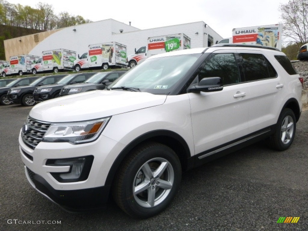 2017 Explorer XLT 4WD - White Platinum / Ebony Black photo #5