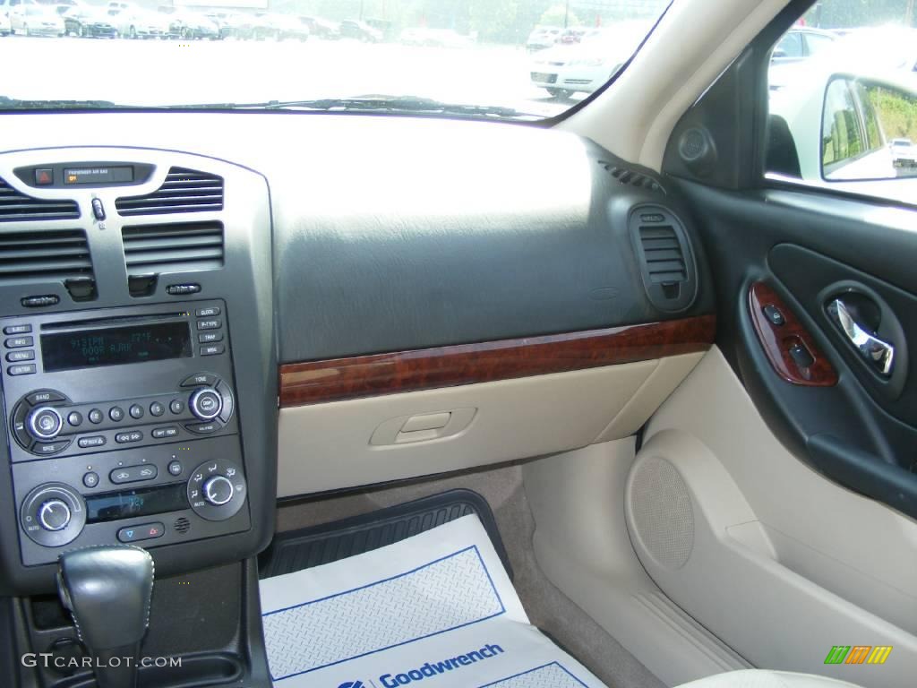 2007 Malibu LTZ Sedan - White / Cashmere Beige photo #19