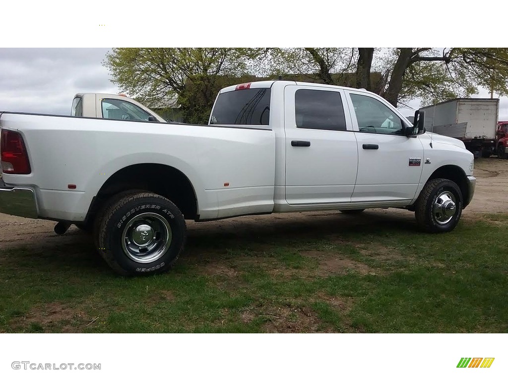 2012 Ram 3500 HD ST Crew Cab 4x4 Dually - Bright White / Dark Slate/Medium Graystone photo #3