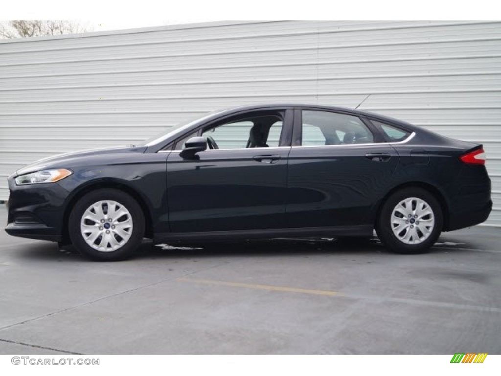 2014 Fusion S - Dark Side / Earth Gray photo #5