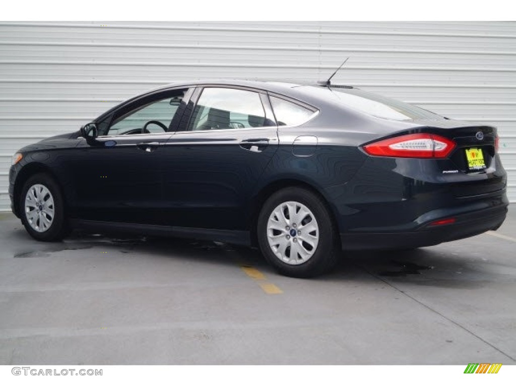 2014 Fusion S - Dark Side / Earth Gray photo #6