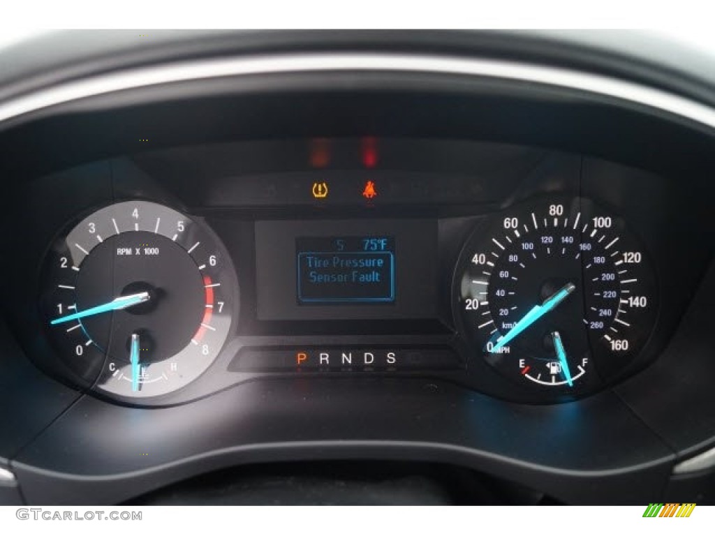 2014 Fusion S - Dark Side / Earth Gray photo #22