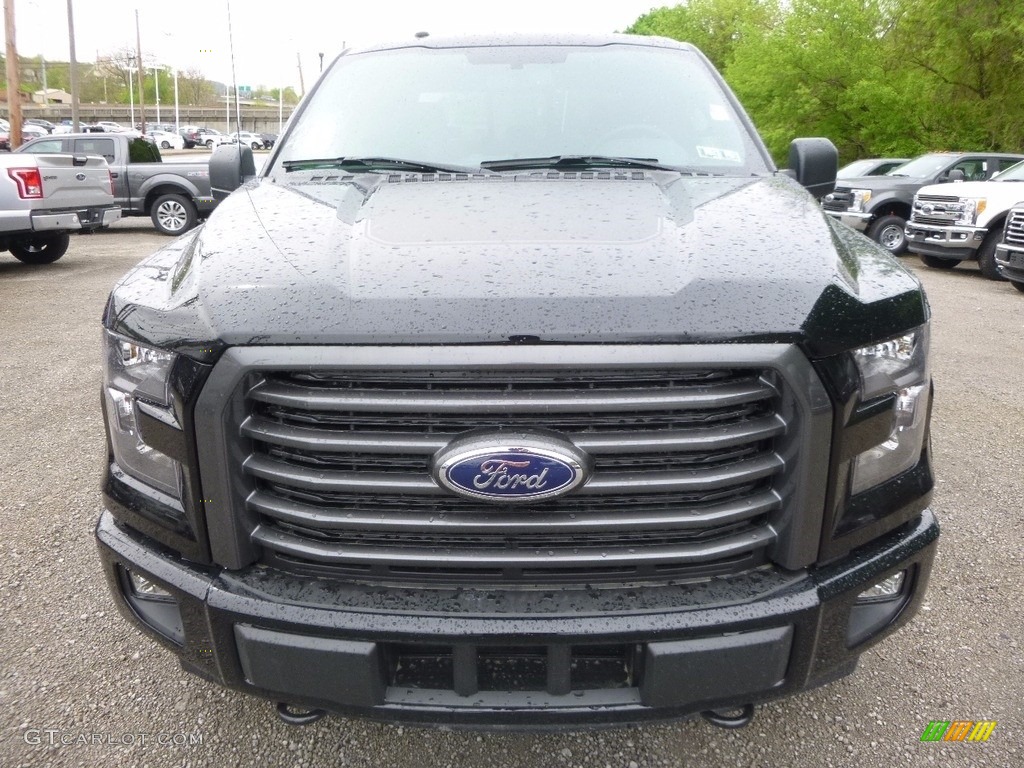 2017 F150 XLT SuperCrew 4x4 - Shadow Black / Black Special Edition Package photo #7