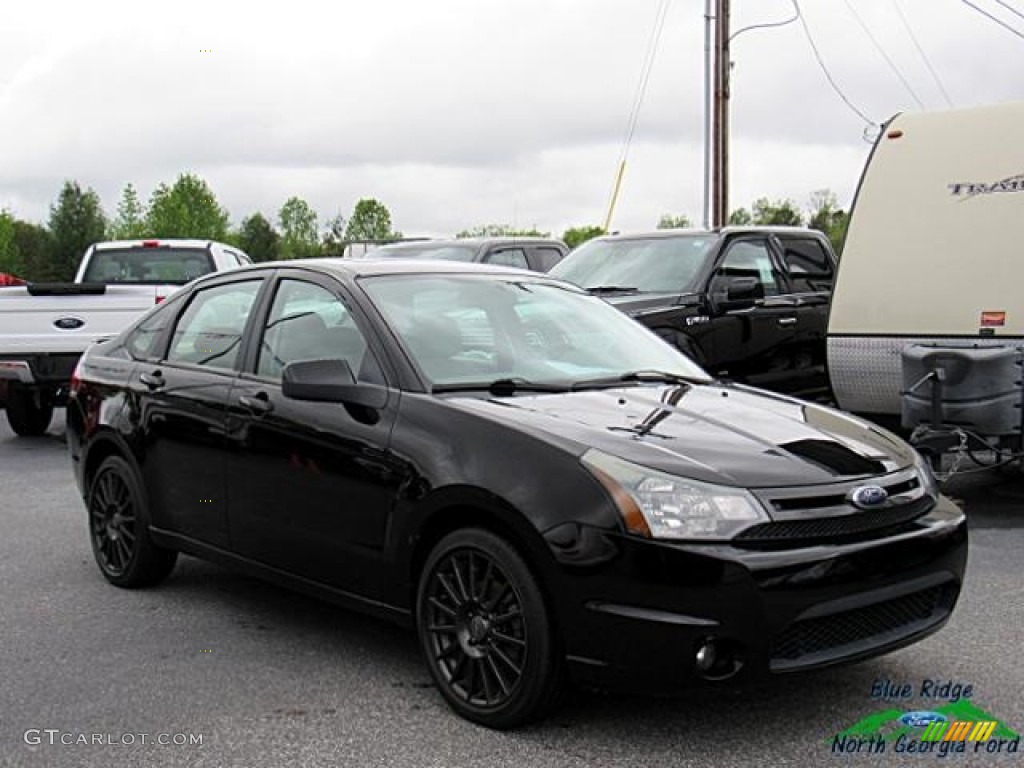 2010 Focus SES Sedan - Ebony Black / Medium Stone photo #7