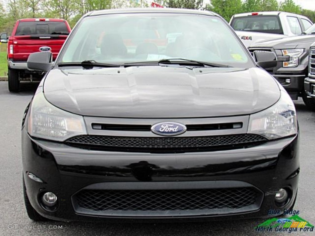2010 Focus SES Sedan - Ebony Black / Medium Stone photo #8