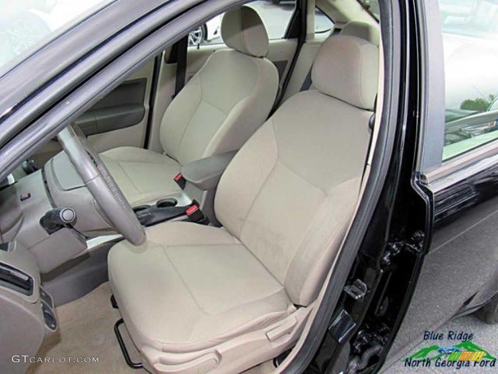 2010 Focus SES Sedan - Ebony Black / Medium Stone photo #11