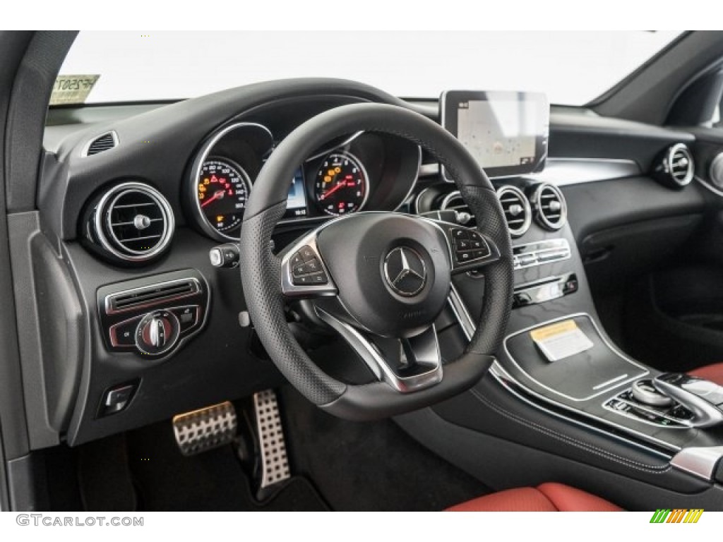 2017 Mercedes-Benz GLC 300 4Matic Cranberry Red/Black Dashboard Photo #120104484