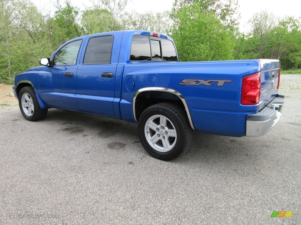 2007 Dakota ST Quad Cab 4x4 - Electric Blue Pearl / Medium Slate Gray photo #5