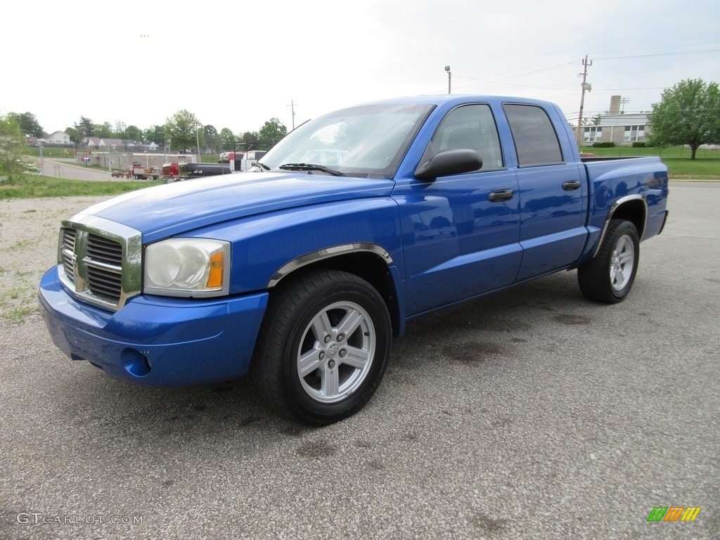 2007 Dakota ST Quad Cab 4x4 - Electric Blue Pearl / Medium Slate Gray photo #6