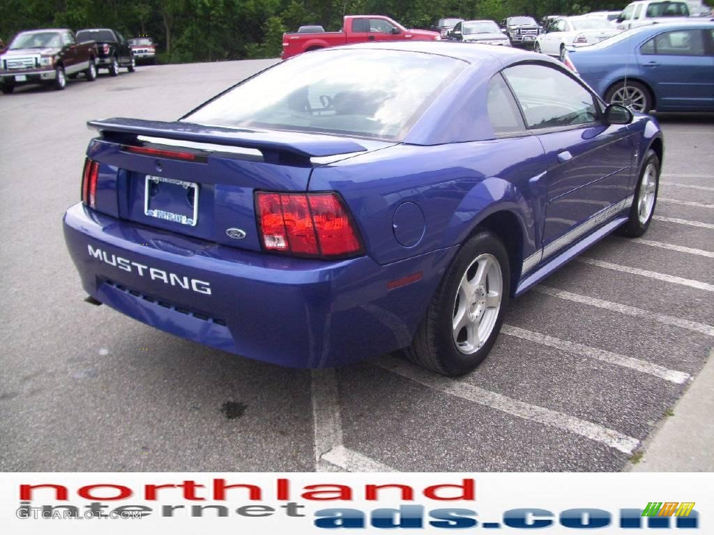 2003 Mustang V6 Coupe - Sonic Blue Metallic / Medium Graphite photo #4
