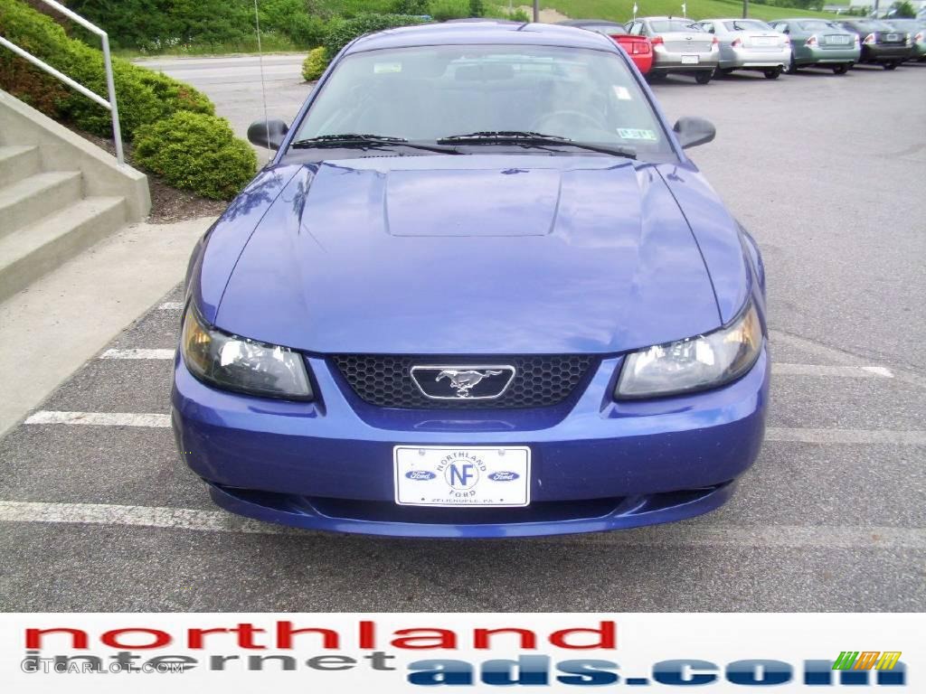 2003 Mustang V6 Coupe - Sonic Blue Metallic / Medium Graphite photo #6